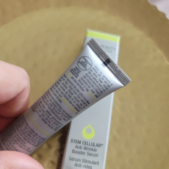 NWT STEM CELLULAR Anti-Wrinkle Booster Serum 7.8 mL - Picture 4 of 5
